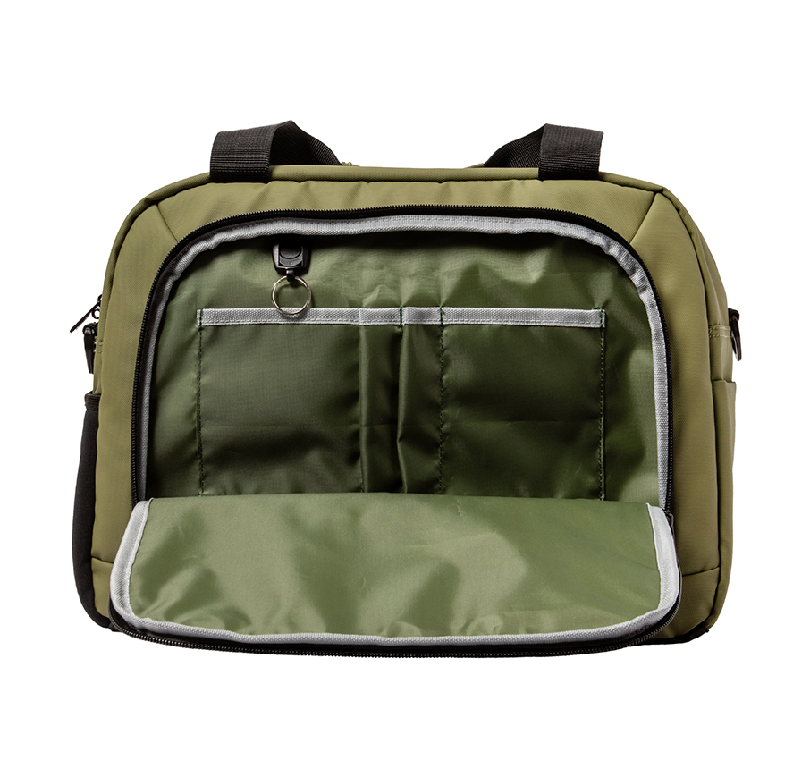 Adventure_Eco Reportero_Underseat Iguana